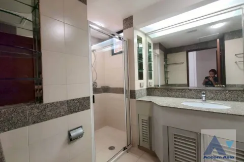 Condominio de 3 dormitorios en Khlong Toei, Bangkok, Tailandia № 214348 - foto 20