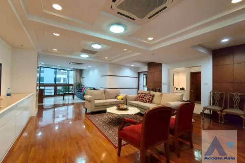 Condominio de 3 dormitorios en Khlong Toei, Bangkok, Tailandia № 214348