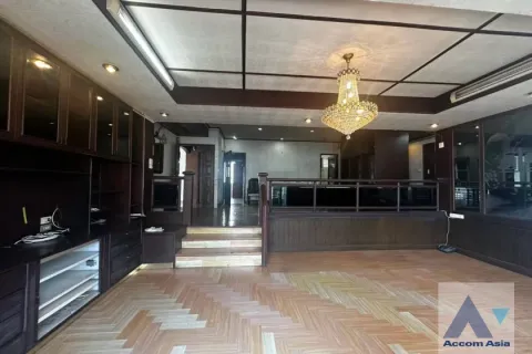 Кондоминиум с 3 спальнями в Сатхоне, Бангкок, Таиланд № 214351 - фото 4