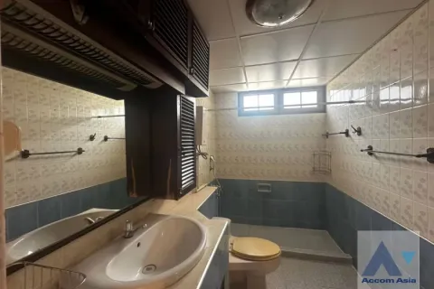Кондоминиум с 3 спальнями в Сатхоне, Бангкок, Таиланд № 214351 - фото 13