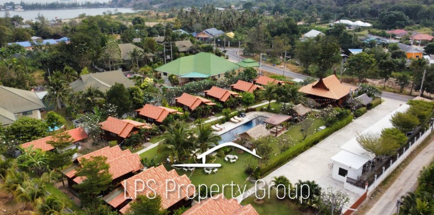 Propriété commerciale à Hua Hin, Thaïlande № 168647