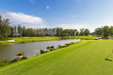 Villa in Phuket, Thailand 3 bedrooms № 159971 - photo 5