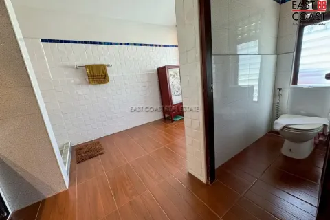 Casa de 3 dormitorios en Jomtien Beach, Pattaya, Tailandia № 212766 - foto 19