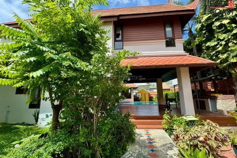 Casa de 3 dormitorios en Jomtien Beach, Pattaya, Tailandia № 212766 - foto 6