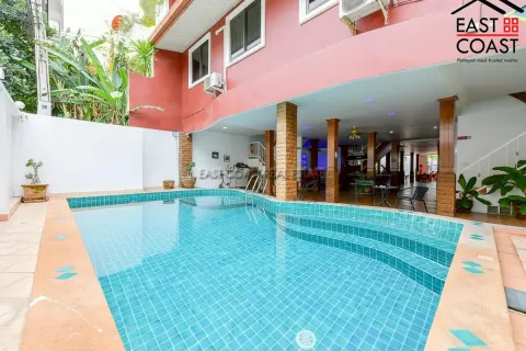 Local comercial 1670 m2 en Pattaya, Tailandia № 212772 - foto 6