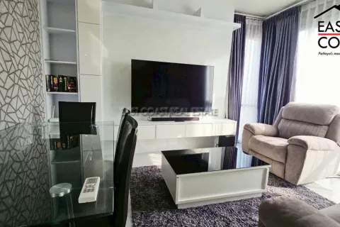 Condominio de 2 dormitorios en Pattaya, Tailandia № 212769 - foto 2