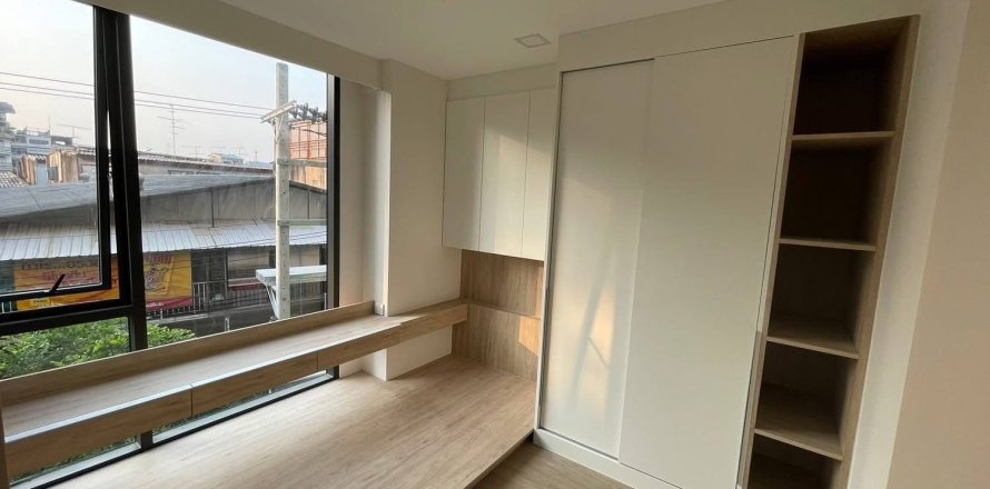 Condo à Bang Rak, Bangkok, Thaïlande, 2 chambres № 154820