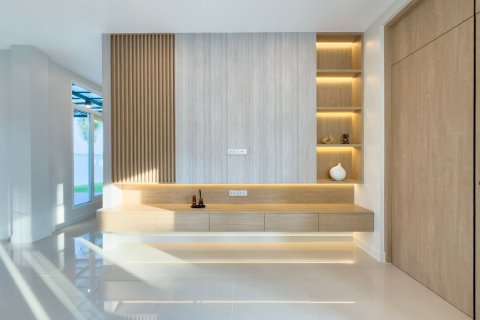 House in Phuket, Thailand 4 bedrooms № 154819 - photo 18