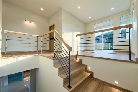 House in Phuket, Thailand 4 bedrooms № 154819 - photo 21