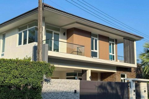 House in Phuket, Thailand 4 bedrooms № 154819 - photo 14