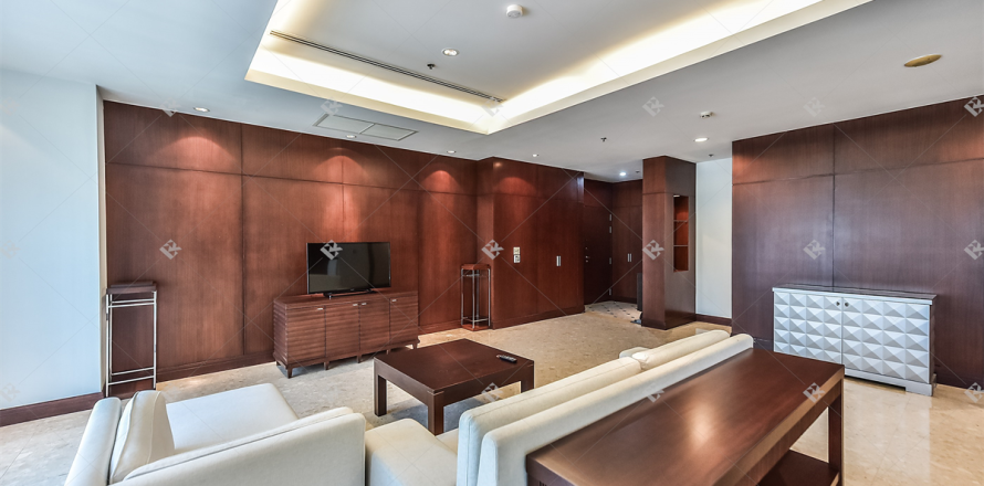 Appartement à Bangkok, Thaïlande 3 chambres № 190237