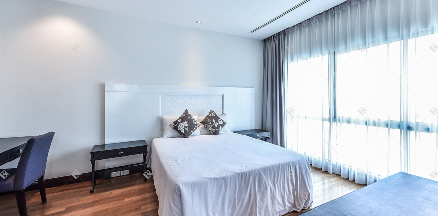 Appartement à Bangkok, Thaïlande 4 chambres № 190239