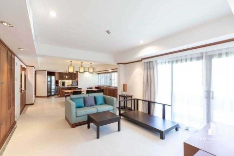 Condo in Watthana, Bangkok, Thailand, 4 bedrooms  № 160857 - photo 6