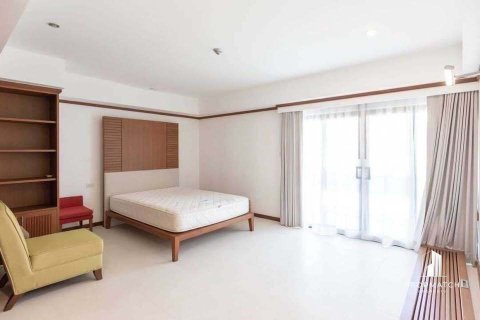 Condo in Watthana, Bangkok, Thailand, 4 bedrooms  № 160857 - photo 4