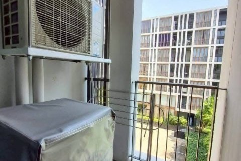 Студия в кондо в Ваттхане, Бангкок, Таиланд № 160856 - фото 8