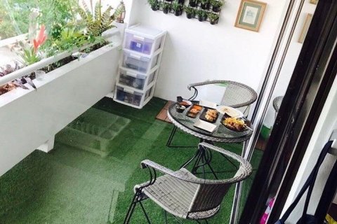 Condo in Watthana, Bangkok, Thailand, 2 bedrooms  № 160861 - photo 7