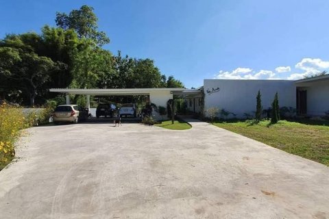 Villa in Chiang Mai, Thailand 6 bedrooms № 162848 - photo 4