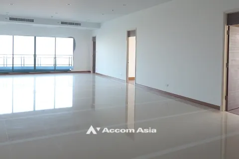 Condominio de 4 dormitorios en Yan Nawa, Bangkok, Tailandia № 217786