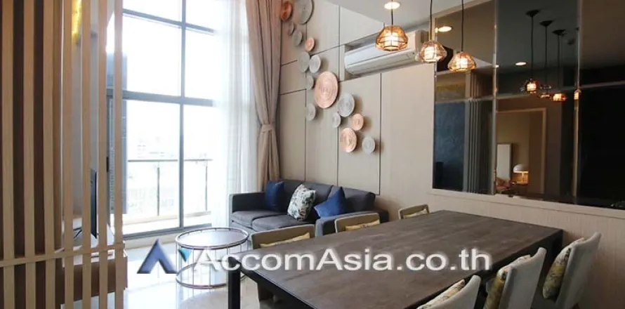 Duplex in Khlong Toei, Bangkok, Thailand 2 Schlafzimmer № 217781