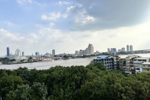 Condo in Bangkok, Thailand, 2 bedrooms № 114077 - photo 10