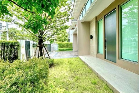 Дом в Бангкоке, Таиланд с 4 спальнями  № 114078 - фото 4