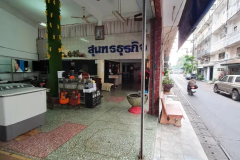 Centre commercial à Udon Thani, Thaïlande № 154358 - photo 3