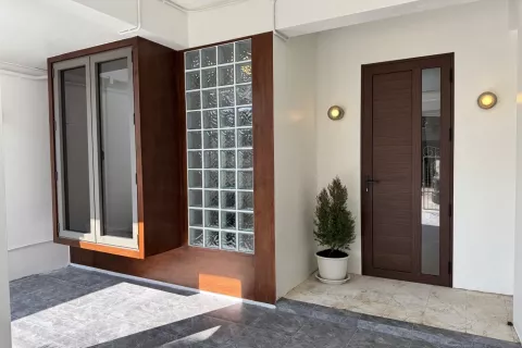 Таунхаус в Чиангмае, Таиланд с 4 спальнями  № 138567 - фото 2