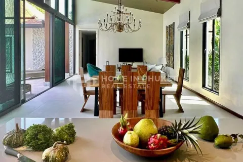 House in Bang Tao, Thailand 4 bedrooms № 162716 - photo 6