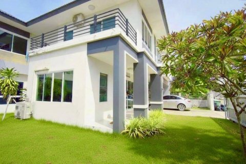 Дом в Си Рача, Таиланд с 3 спальнями  № 162719
