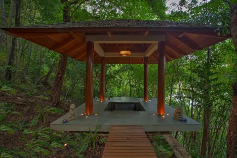 House in Phuket, Thailand 4 bedrooms № 181091 - photo 23