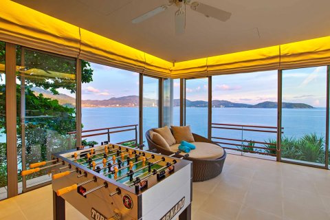 House in Phuket, Thailand 4 bedrooms № 181091 - photo 16