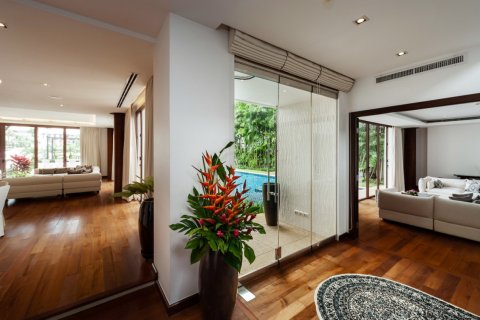 Maison à Ko Kaeo, Thaïlande 5 chambres № 181088 - photo 3