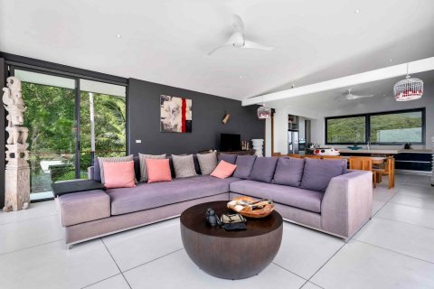 Villa in Ko Samui, Thailand 5 bedrooms № 140889 - photo 18