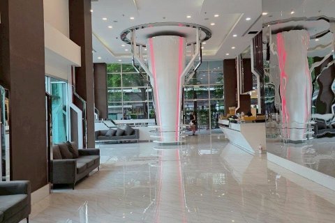 Studio in the Condo in Huai Khwang, Bangkok, Thailand  № 140887 - photo 16