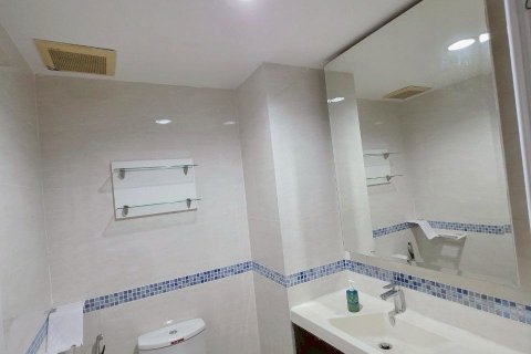 Studio in the Condo in Huai Khwang, Bangkok, Thailand  № 140887 - photo 9