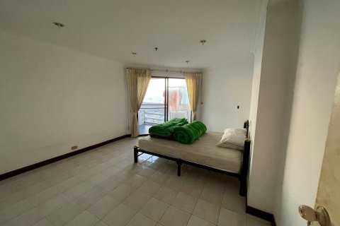 Condo in Pattaya, Thailand, 2 bedrooms  № 170614 - photo 6