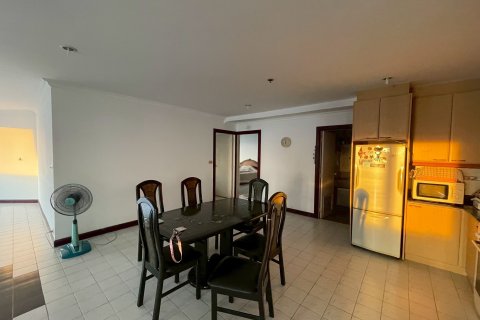 Condo in Pattaya, Thailand, 2 bedrooms  № 170614 - photo 4