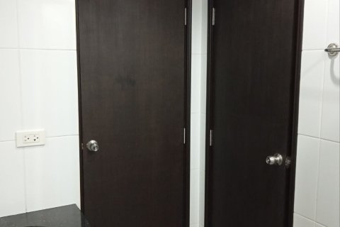 Condo in Pattaya, Thailand, 2 bedrooms  № 170615 - photo 17