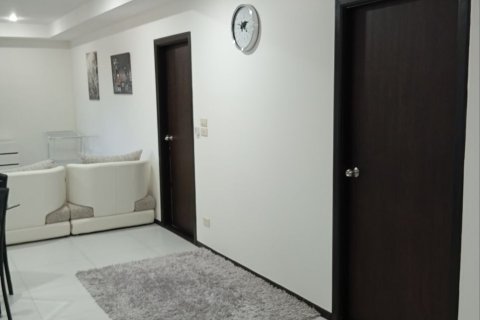 Condo in Pattaya, Thailand, 2 bedrooms  № 170615 - photo 8