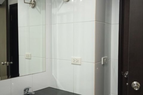 Condo in Pattaya, Thailand, 2 bedrooms  № 170615 - photo 18