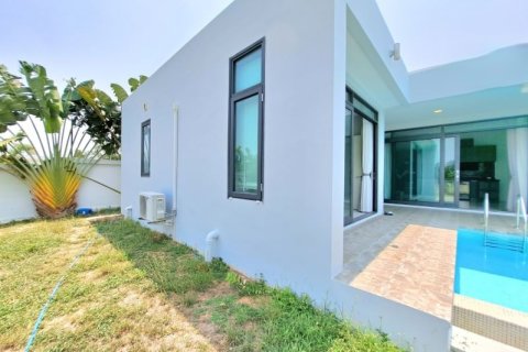 House in Pattaya, Thailand 3 bedrooms № 157650 - photo 18