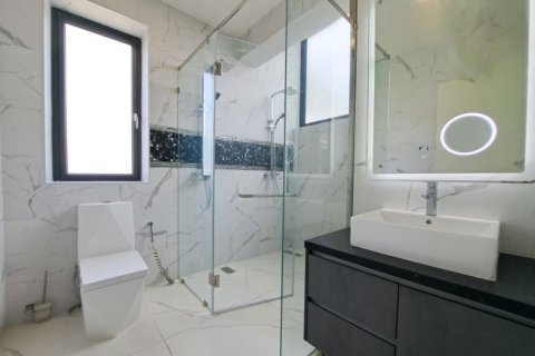 House in Pattaya, Thailand 3 bedrooms № 157650 - photo 6