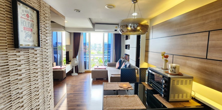Condo in Bangkok, Thailand, 2 bedrooms  № 157646