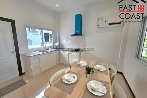 Casa de 3 dormitorios en Pattaya, Tailandia № 213672 - foto 9