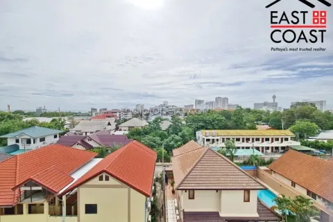 Condominio de 2 dormitorios en Jomtien Beach, Pattaya, Tailandia № 213671 - foto 27