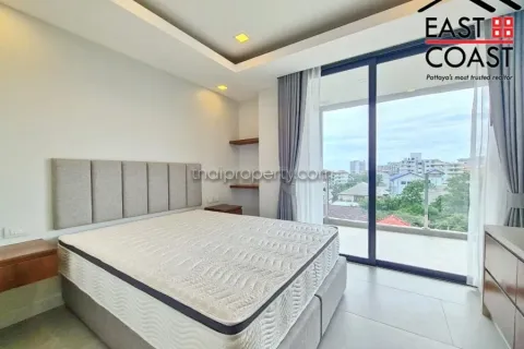 Condominio de 2 dormitorios en Jomtien Beach, Pattaya, Tailandia № 213671 - foto 19