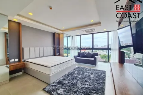 Condominio de 2 dormitorios en Jomtien Beach, Pattaya, Tailandia № 213671 - foto 12