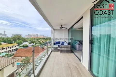 Condominio de 2 dormitorios en Jomtien Beach, Pattaya, Tailandia № 213671 - foto 28