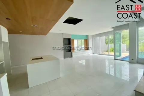 Estudio en Pattaya, Tailandia № 213673 - foto 9