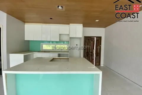 Estudio en Pattaya, Tailandia № 213673 - foto 7